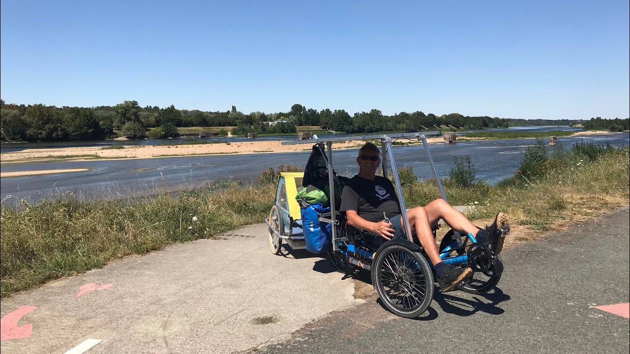Trike solaire sur les bords de Loire