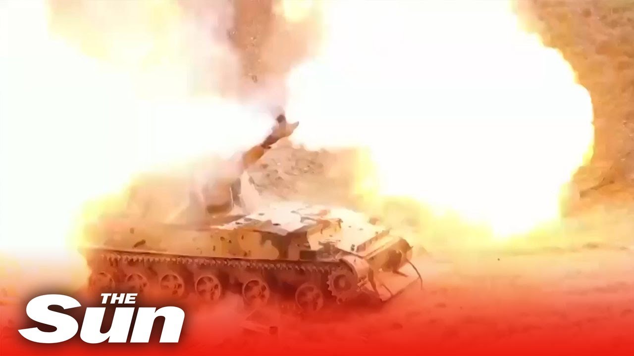 Russian self-propelled howitzers destroy Ukraine targets
