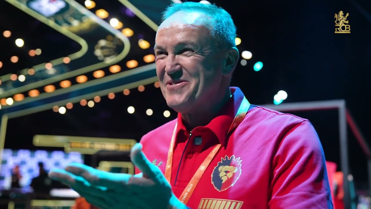 RCB Head Coach Andy Flower & Mentor Dinesh Karthik React to Crazy Auction Day 1 | IPL 2025 Auction