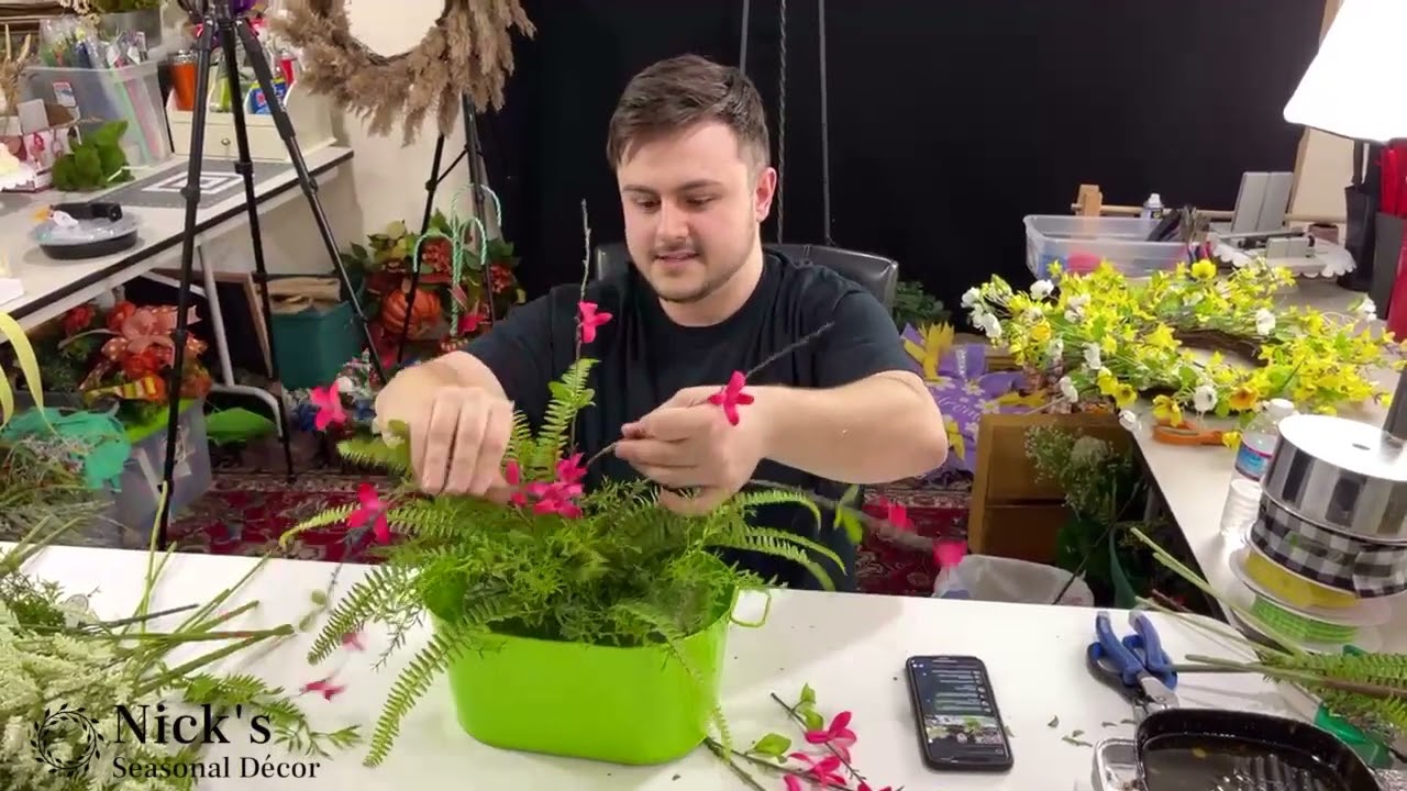 How to make a Spring Floral Arrangement!