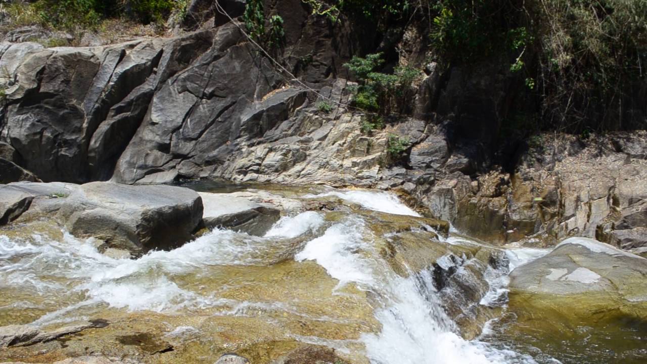 Въетнам. Нячанг. Водопад Янг Бэй/Of Vietnam. Nha Trang. Waterfall Yang Bay.