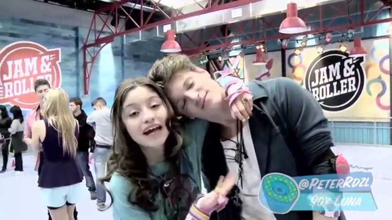 Lionel Ferro & Karol Sevilla (Larol) - Valiente