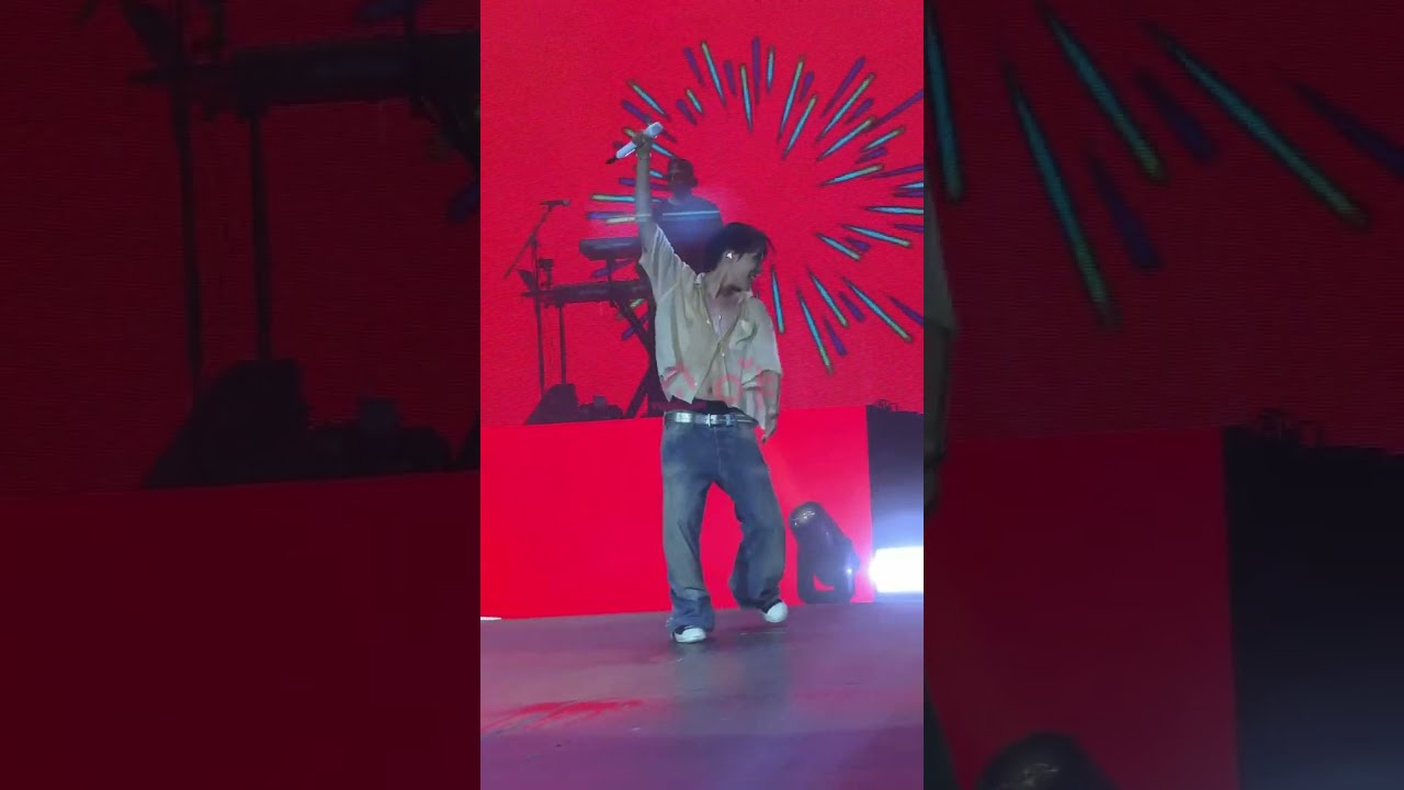 250713 J-HOPE (제이홉) Hope World Fancam 직캠 | LOLLAPALOOZA BERLIN 2025 (HOBIPALOOZA)