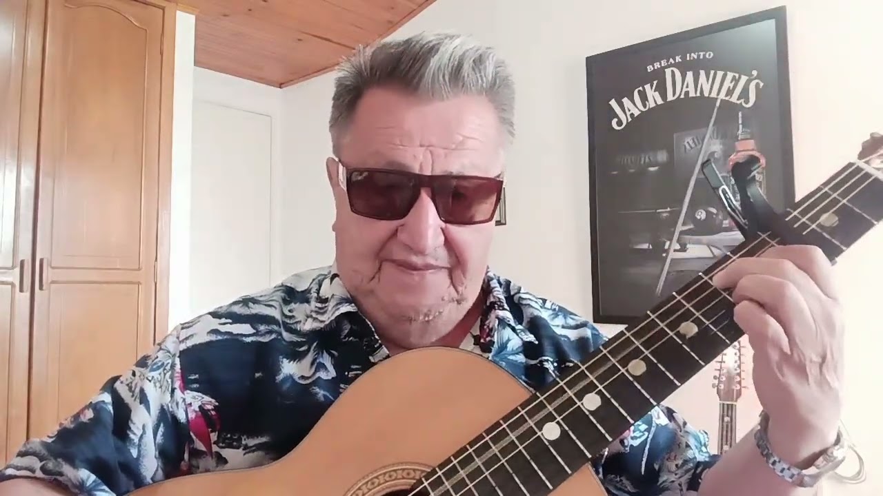 DESVISTE cover Chelo Silva 