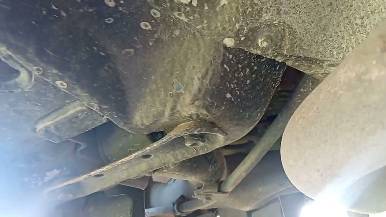 Yaris pohja. Mikä kunto kolmen vuoden jälkeen?