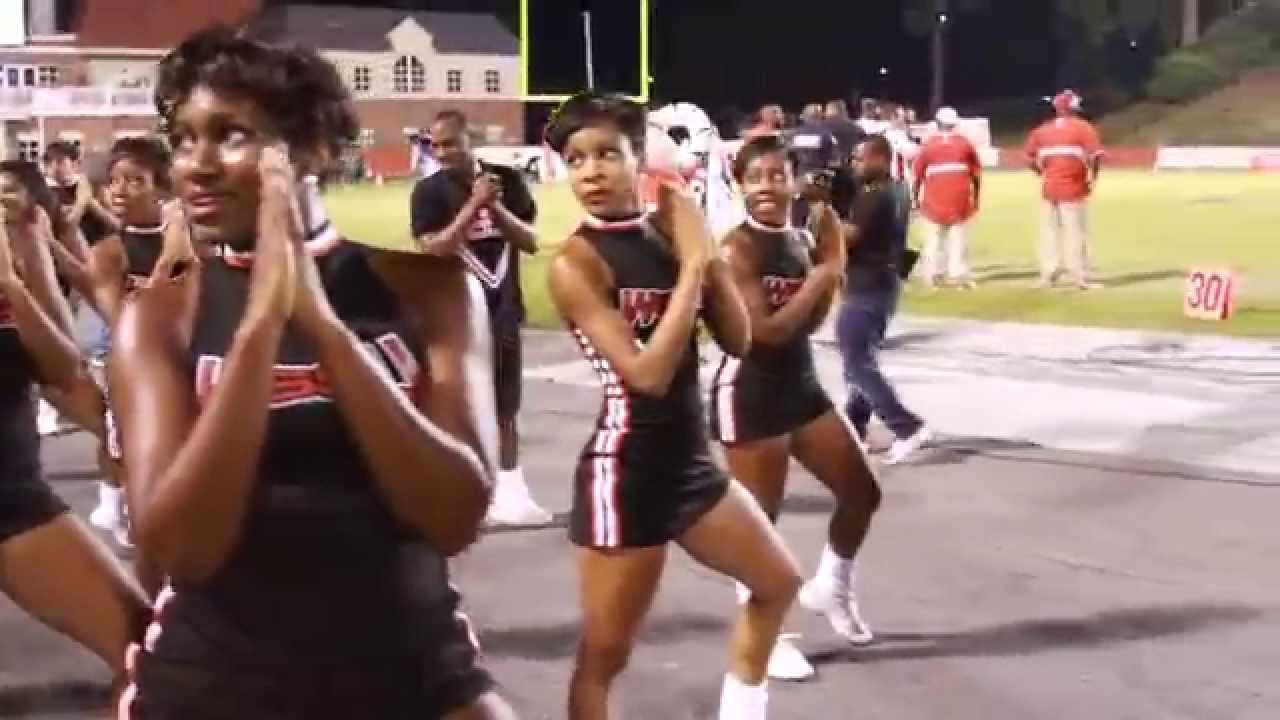 2014 WSSU Cheerleaders, Set It OFF