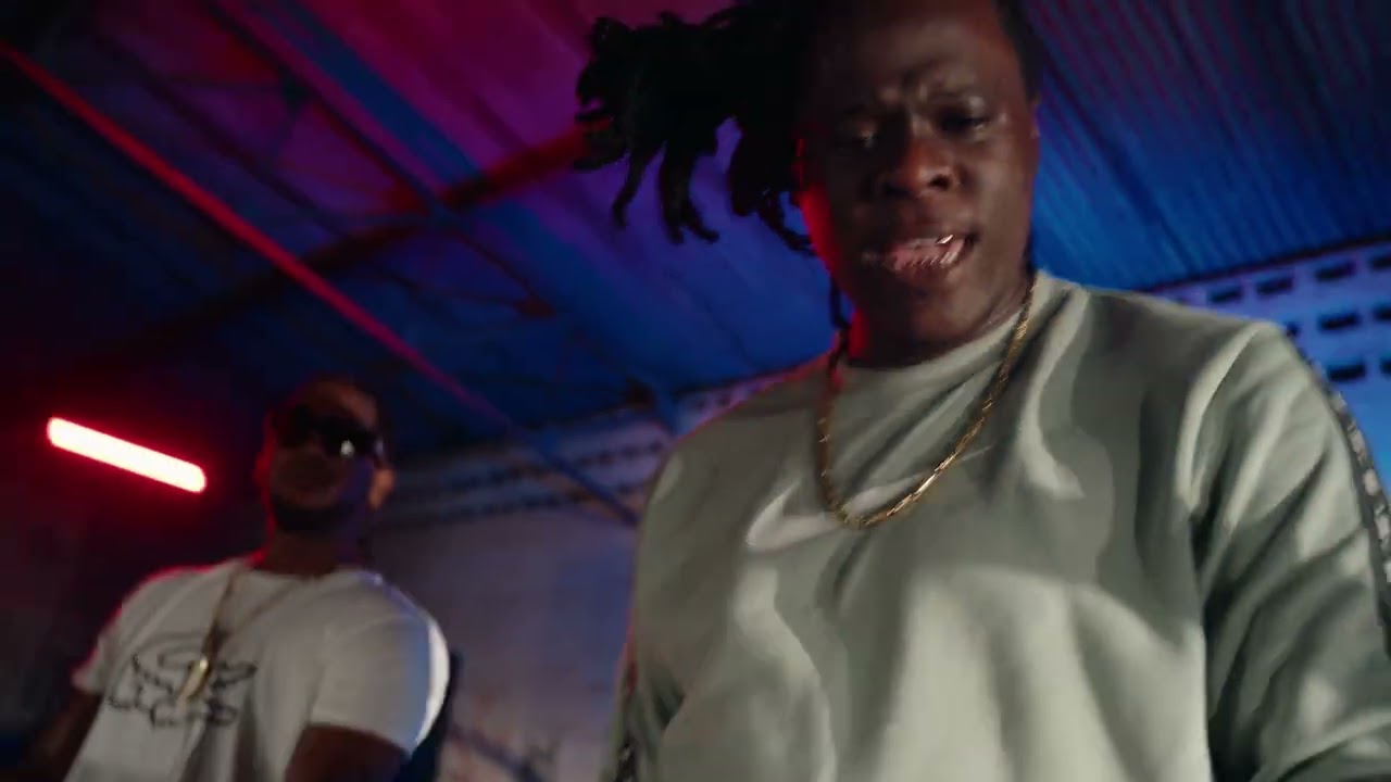 DJ Mounou ft Jahsik x Maïzy - Ungrateful - Bad Away Riddim (Clip Officiel)