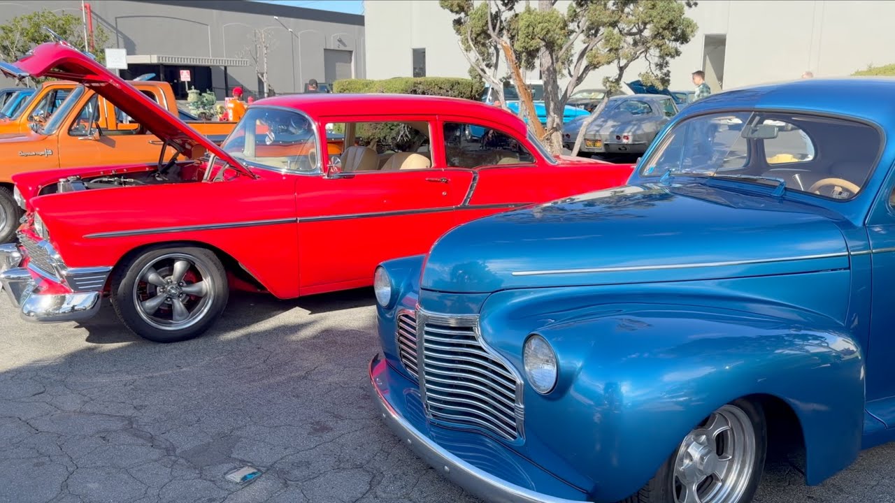 Pistons and Brunch Car Show Anaheim