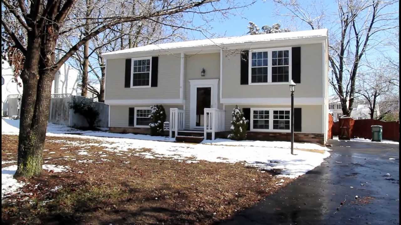 Renovated & Affordable 4 Bedroom 2 Bath on Fenced Corner Lot in Glen Allen VA