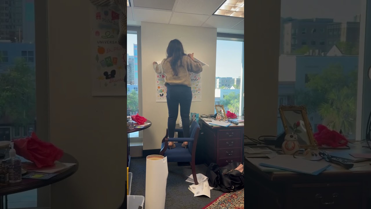 Rep. Eskamani Packs Up Her Tallahassee Office