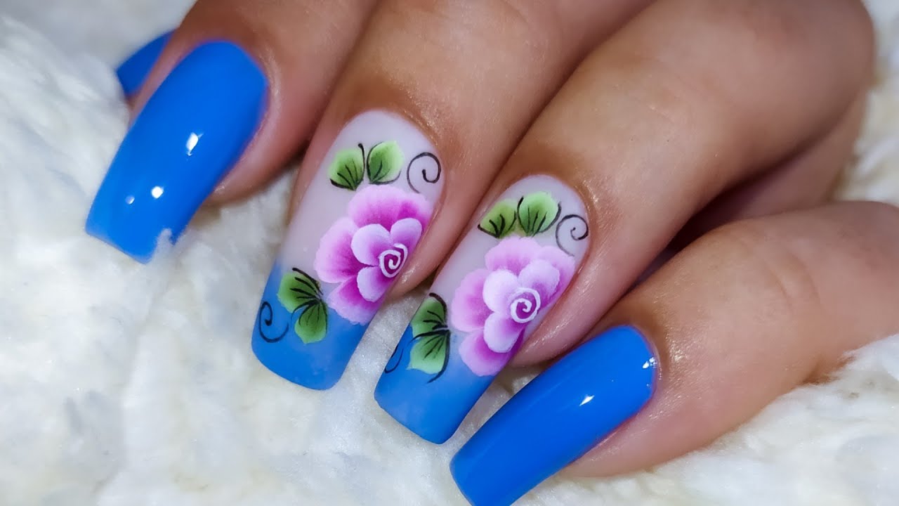 unhas decoradas flor carga dupla