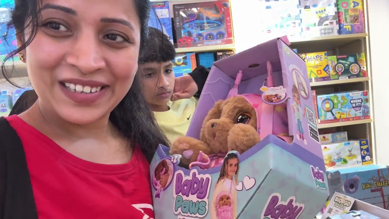 అందరూ వింతగా చూస్తున్నారు | Landed in Bangkok Finally | Bangkok Travel Vlogs |Sushma Kiron