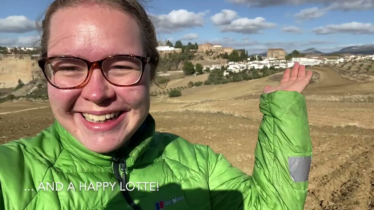 Paragliding Spain: tandem from Algodonales to Ronda with Lotte
