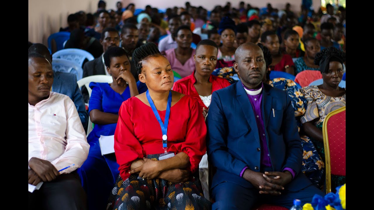 IB YA JUMAPILI KANISA LA TCOM PENTEKOSTE UPENDO WA YESU CHINI YA ASKOFU ELIUD  ADA