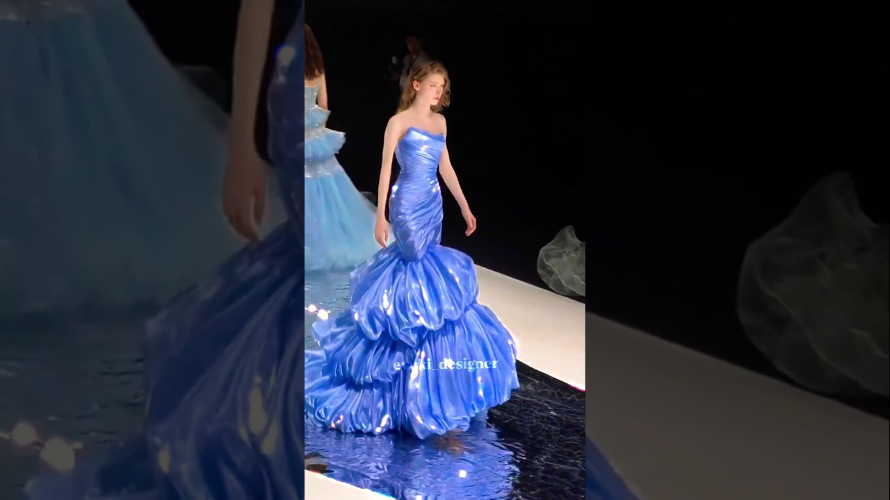 🦋5 infinite blue dress🪼u have to see😍#fashion #runway #dress #shortvideos #viralvideo