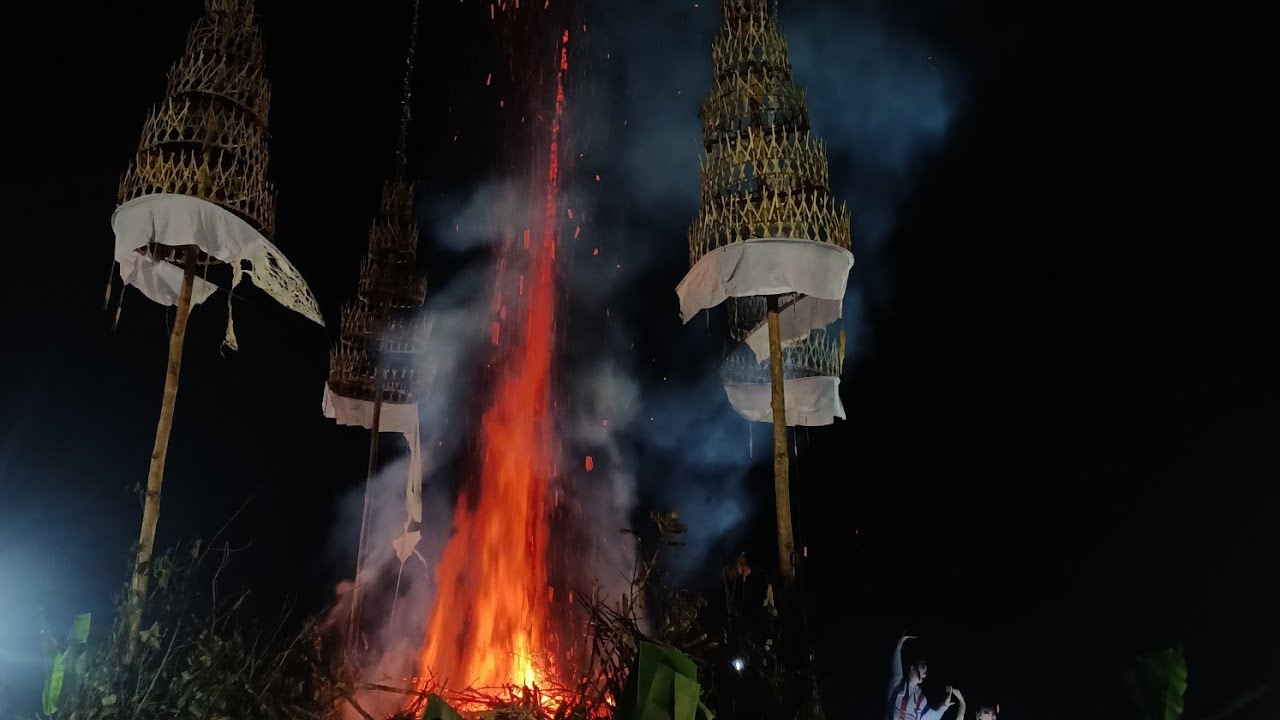 တောင်ကလေးမီးပုံပွဲ