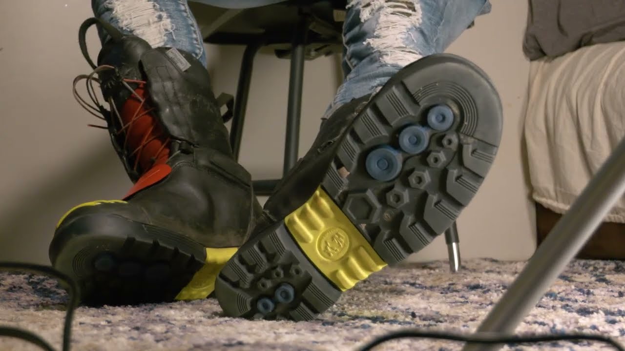 Relaxing in my Haix Fire Hero 2 Boots