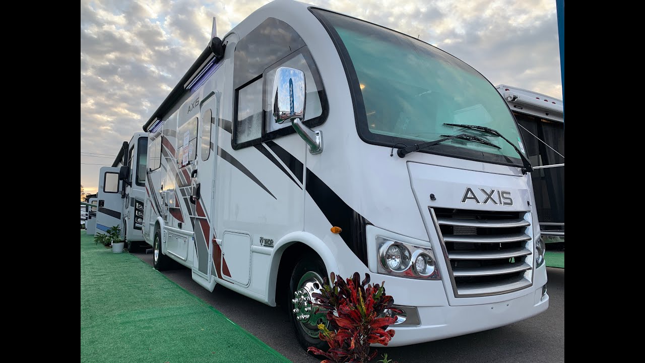 We toured the world's smallest class A motorhome - 2023 Thor Axis