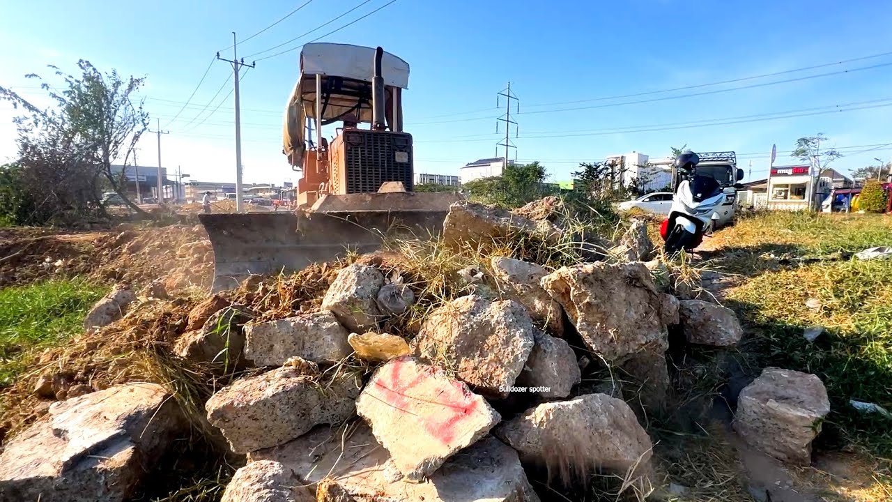 Nicely !! new update skills operator bulldozer working push Clean Garbage and Stone landfilling up