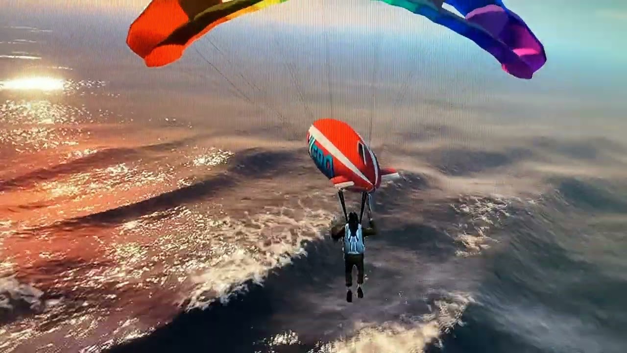 Playing GTA 5 blimps battle and Trevor trying to swim to the blimp 