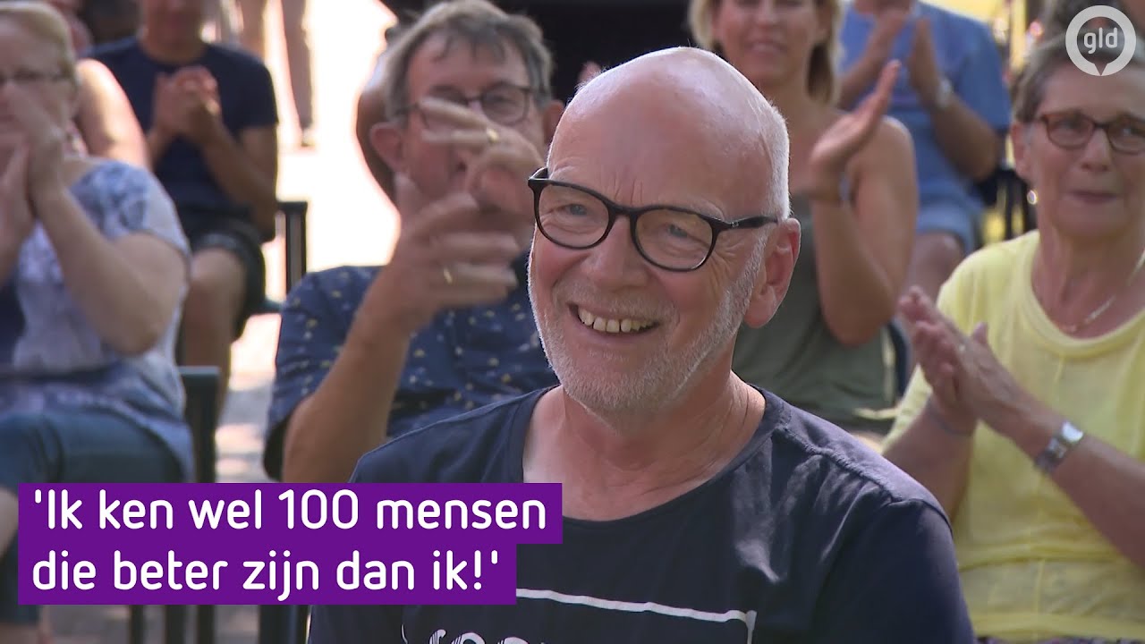 Deze vrijwilligers werken keihard op de begraafplaats van Gelselaar netjes te houden - Zomer in Gel…