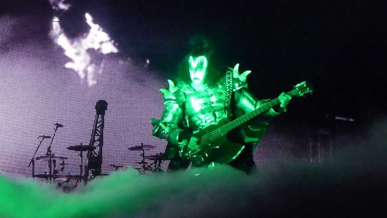 KISS - Gene Simmons Bass Solo/God Of Thunder Saskatoon 2013