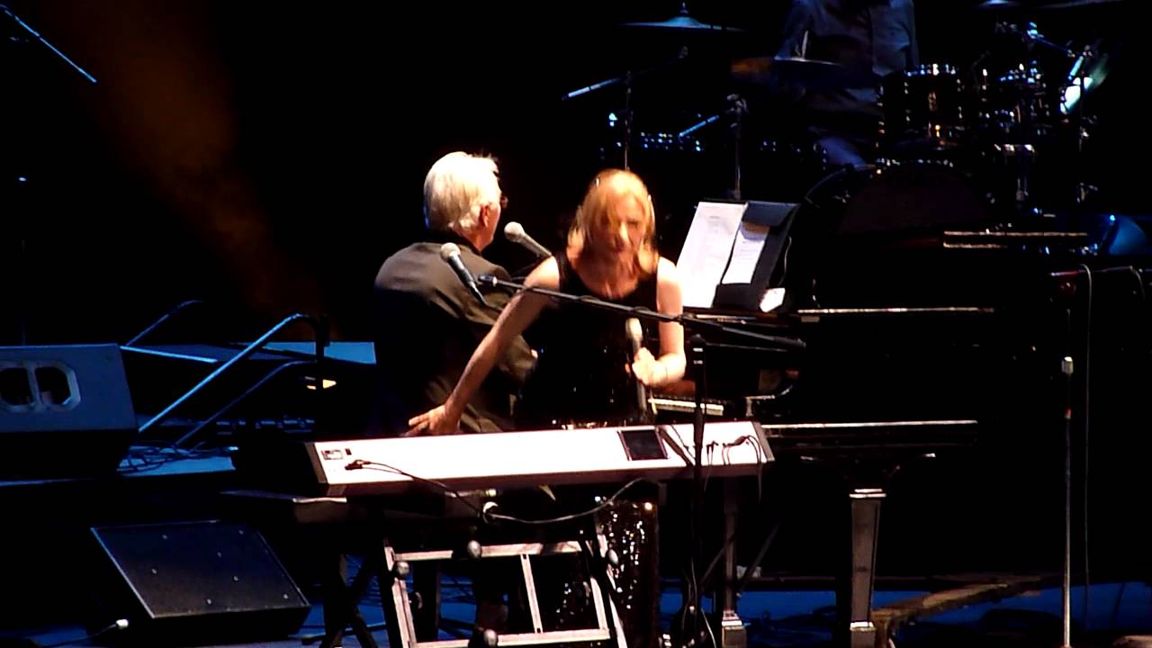 Oliver Dragojevic i Ljiljana Nikolovska -  Manuela - San Jose Concert 2014