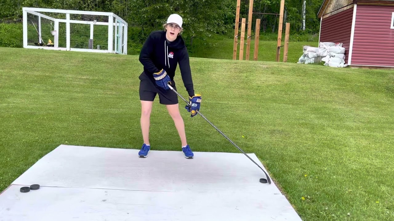 Simple StickHandling drills for Hockey! Pt 5 (across body direction change)