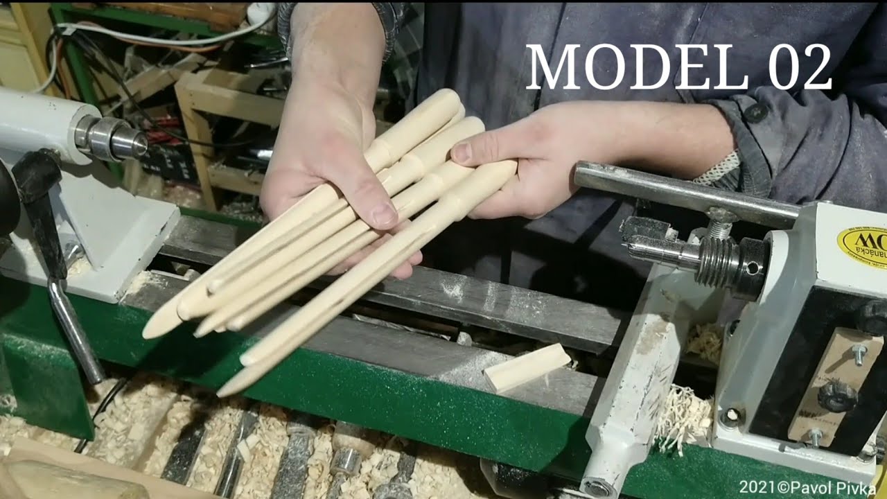 MODEL 02 - Sústružím paličky na výrobu oblátkových trubičiek