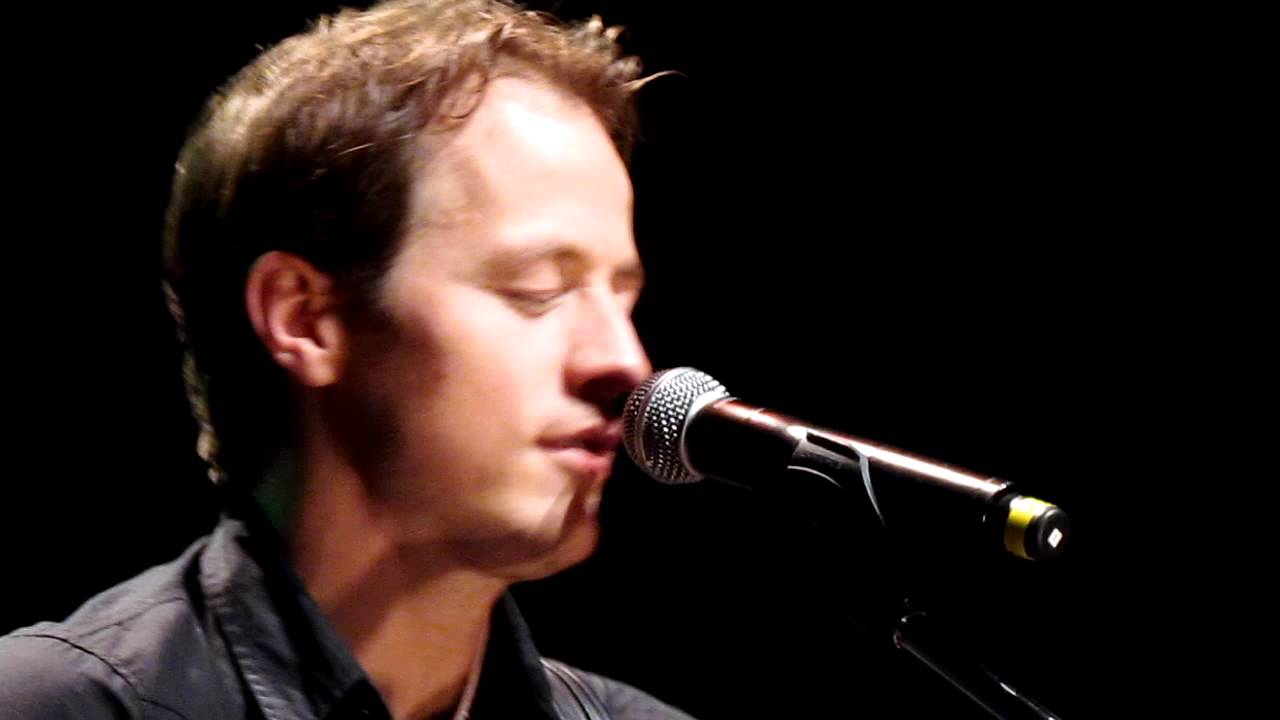 Aaron Lines - You Can't Hide Beautiful (Live)