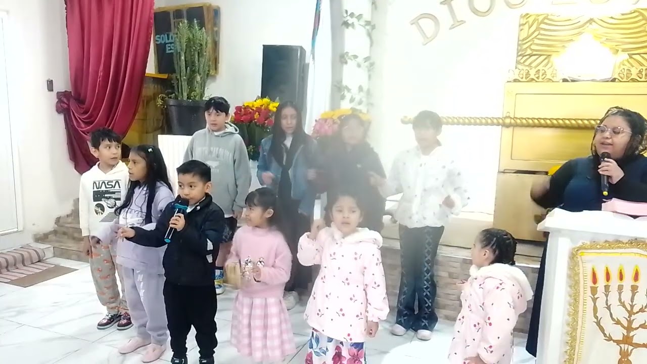 Iglesia infantil///Gloria a Dios, Aleluya///