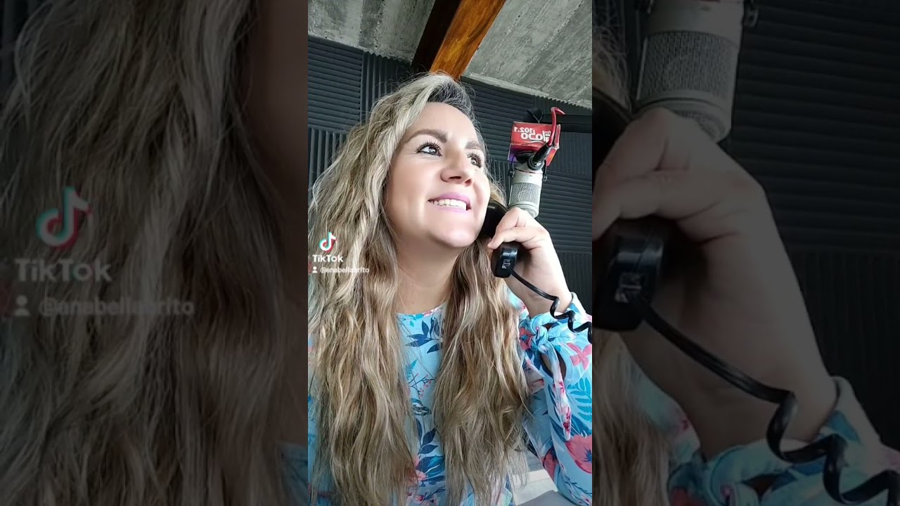 cosas de un locutor #locutora #locutoraoperadoraradio #pasion #canciones #lepongo