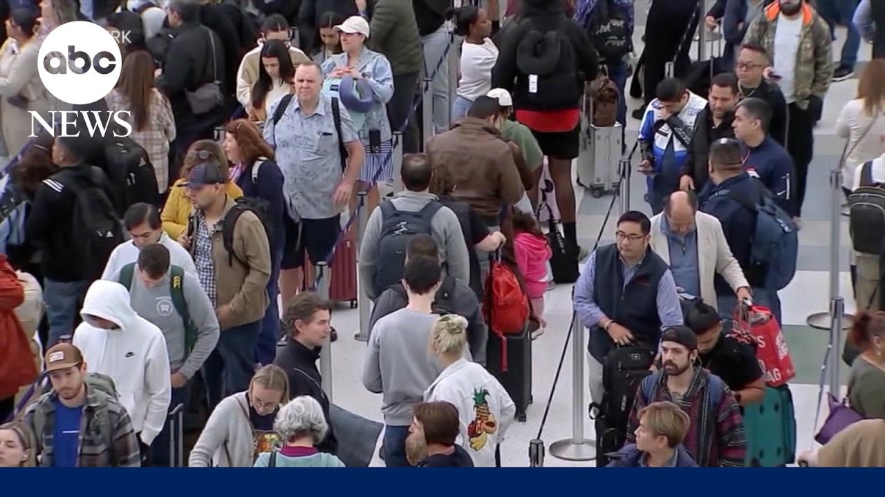 Thousands of flights cancelled due to major winter storm
