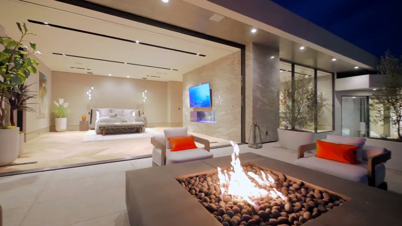 9330 Flicker Way, Bird Streets | $68,000,000