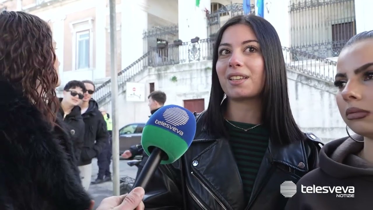 Andria, circo in via Vecchia Barletta: gli studenti dell'”Archimede” in protesta davanti al Comune
