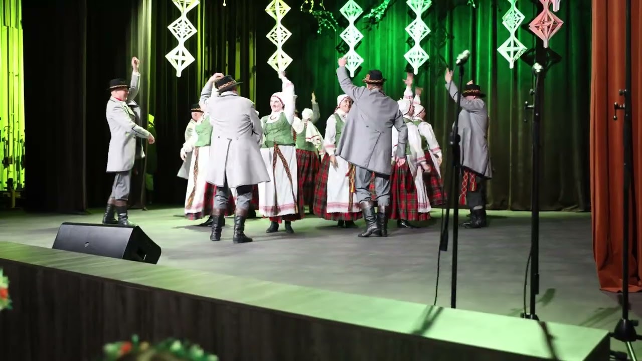 Tautinių šokių festivalis Grigiškėse
