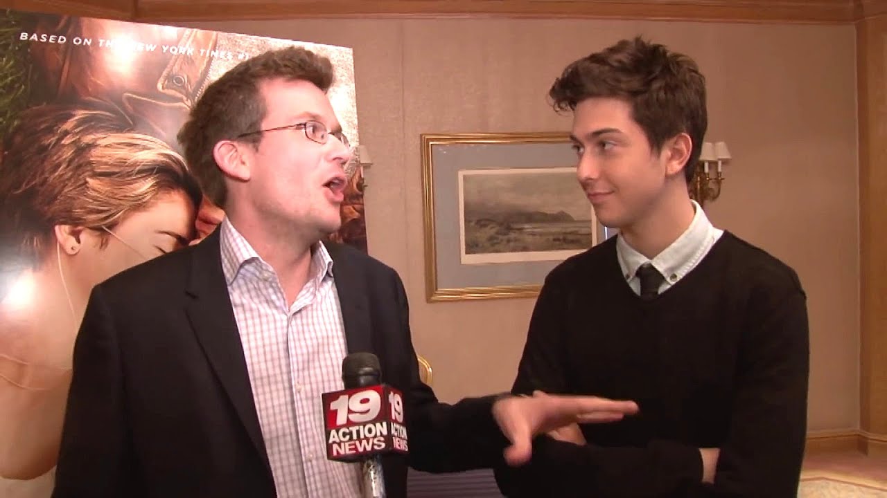 John Green & Nat Wolff: The Fault In Our Stars hilarious alternate ending, Paper Towns, more