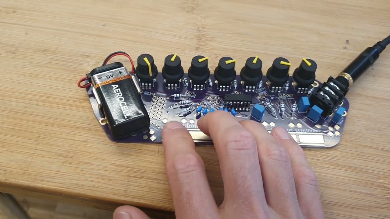 Hexaphon arpeggio, DIY analog poly synth