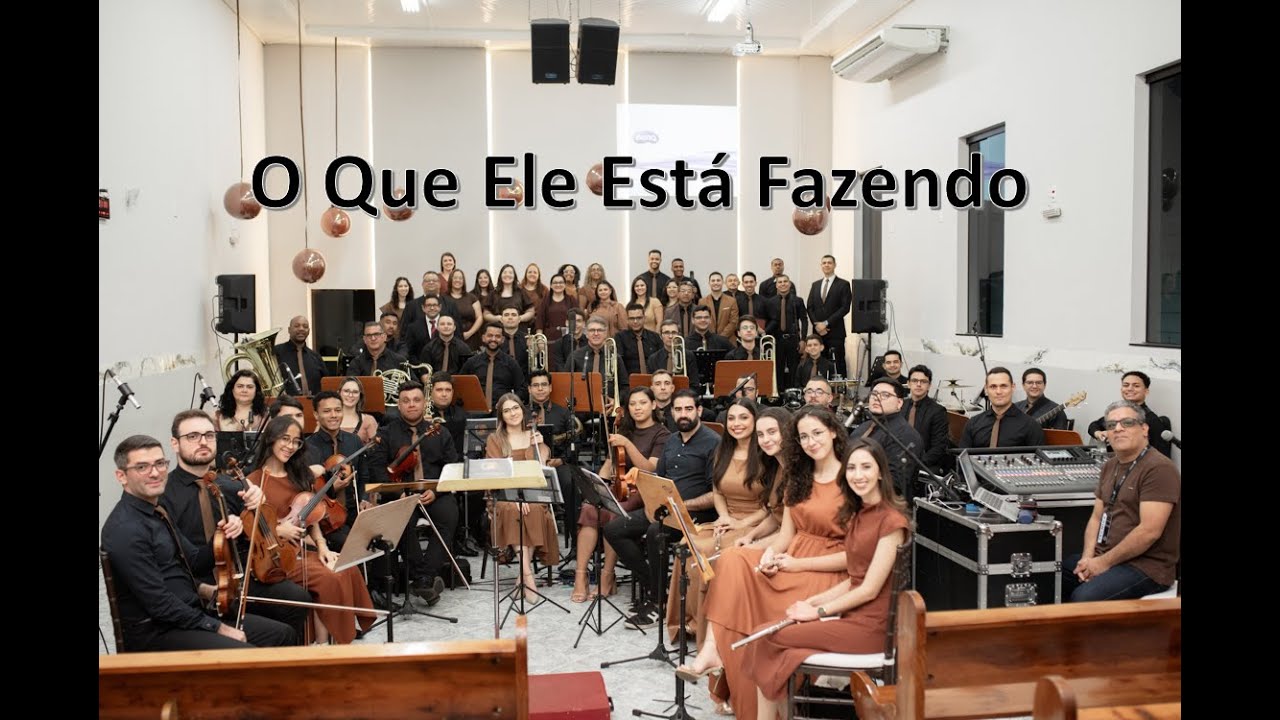 The Musical | O Que Ele Está Fazendo (Claire Cloninger)