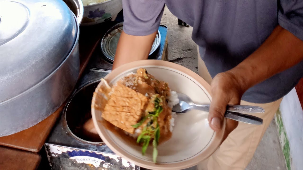 Live Pecel Bu Rohmi Desa Jamsaren Kota Kediri