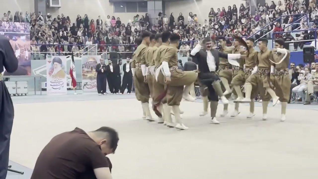 Halparke in the Authentic 'Sena' Style! 🔥 | Full Performance of Pishtivishel Sanandaj Group in Baneh