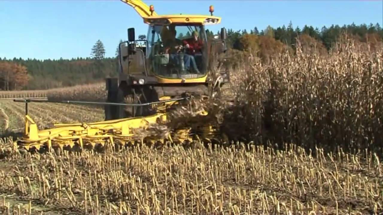 Maisernte 2010 -- Die Königsklasse der Landtechnik