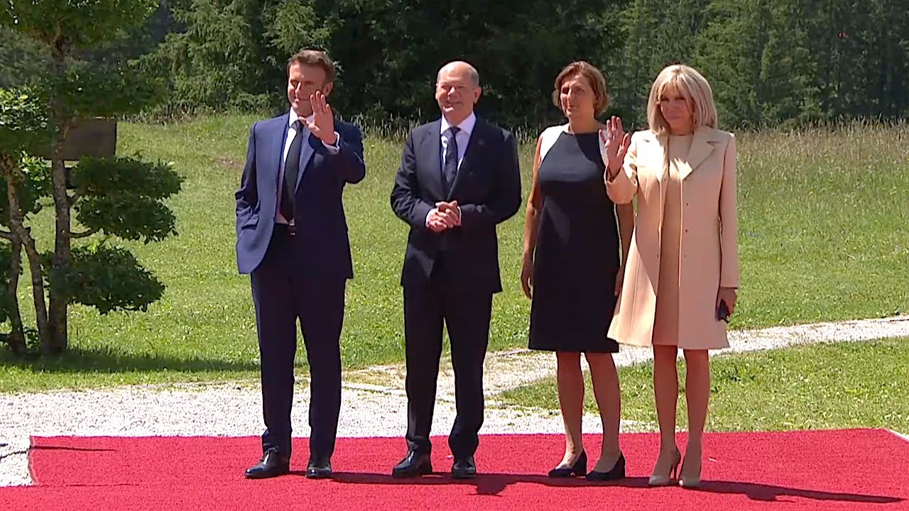 26.06.2022 - Olaf Scholz, Britta Ernst und alle anderen - G7 Germany (Walk)
