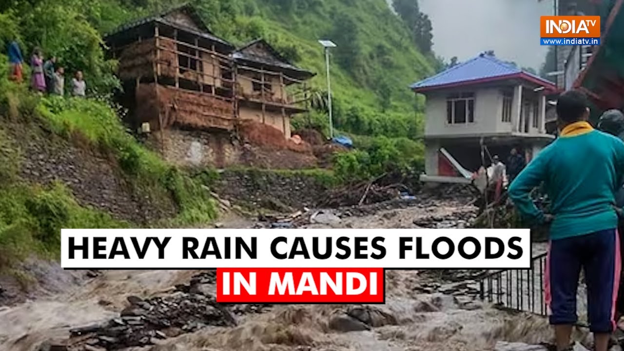Mandi: Flood Situation in Parts of City due to Heavy Rain #indiatvnews #himachalpradesh #mandi