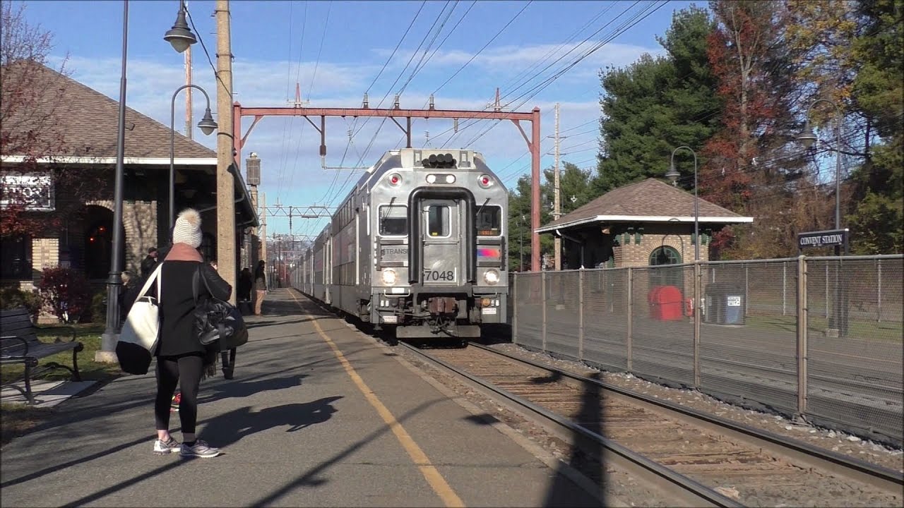 NJ Transit HD 60fps: Engineer Lays Nathan late 2000s Round Tag K5LA on THICK (MLV Cab Car 7048)