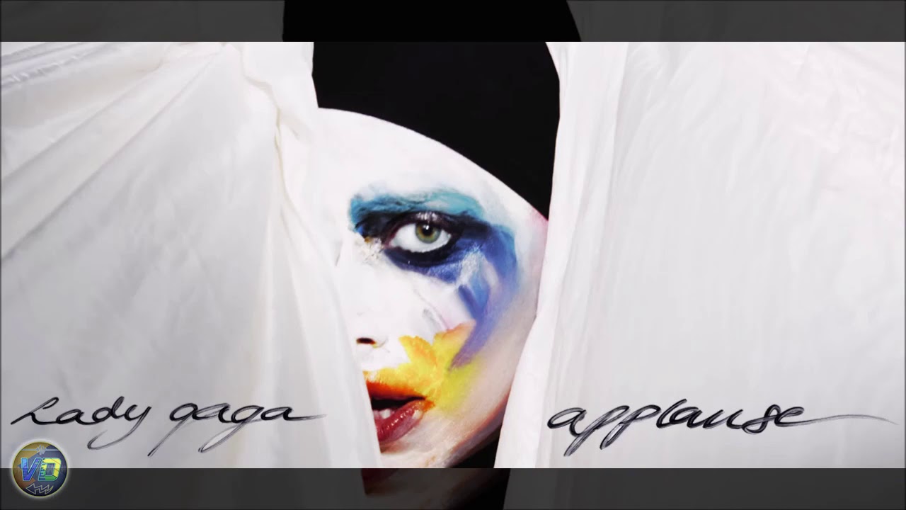Applause but every other beat is missing