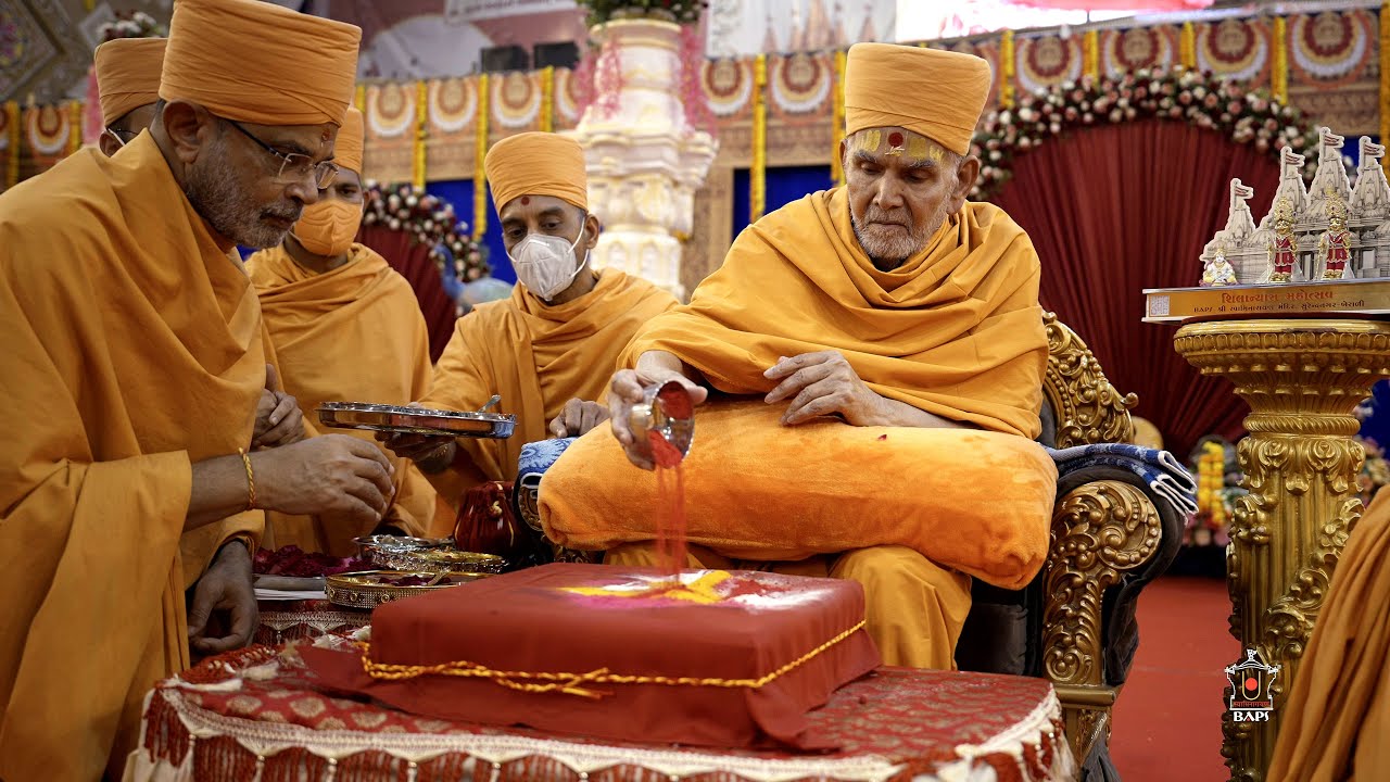 Shilanyas Mahotsav of the new BAPS Shri Swaminarayan Mandir, Surendranagar, India