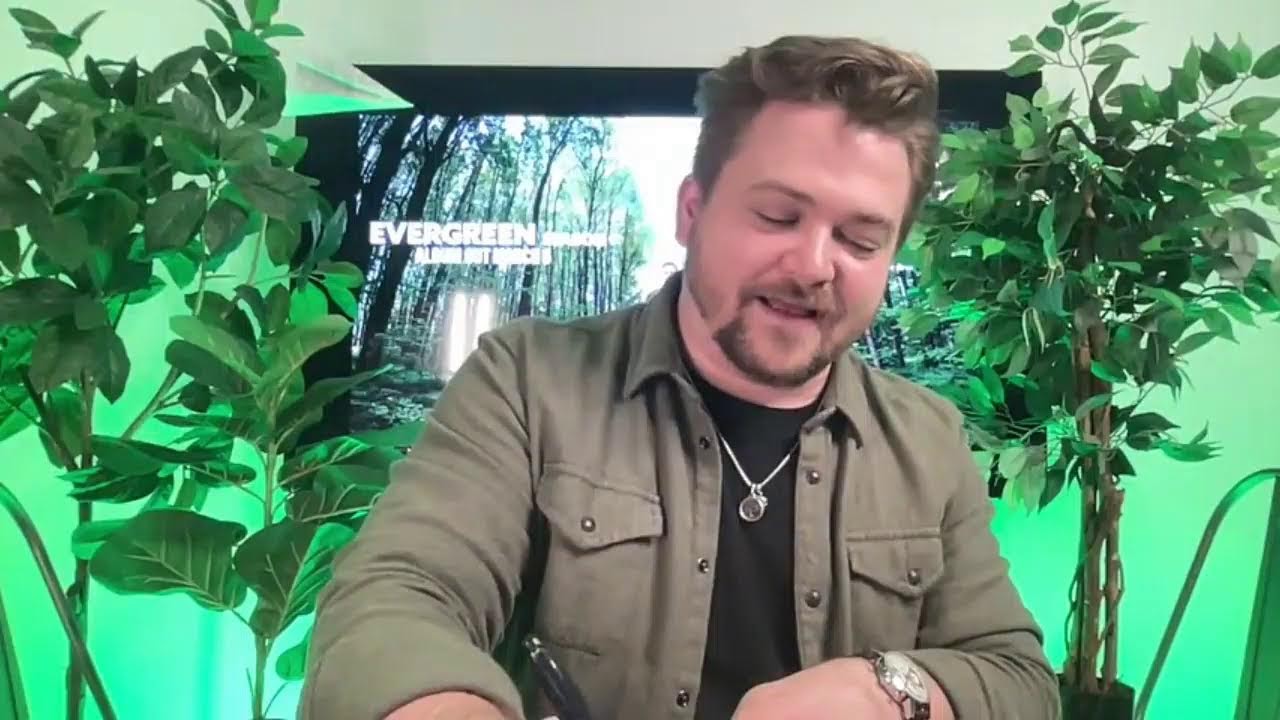 Personalized Evergreen Vinyl Signing 🌱