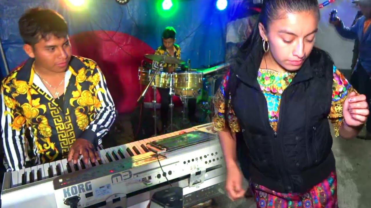 Asi se goza con XOYITA MUSICAL desde Barrio Santiago Cubulco