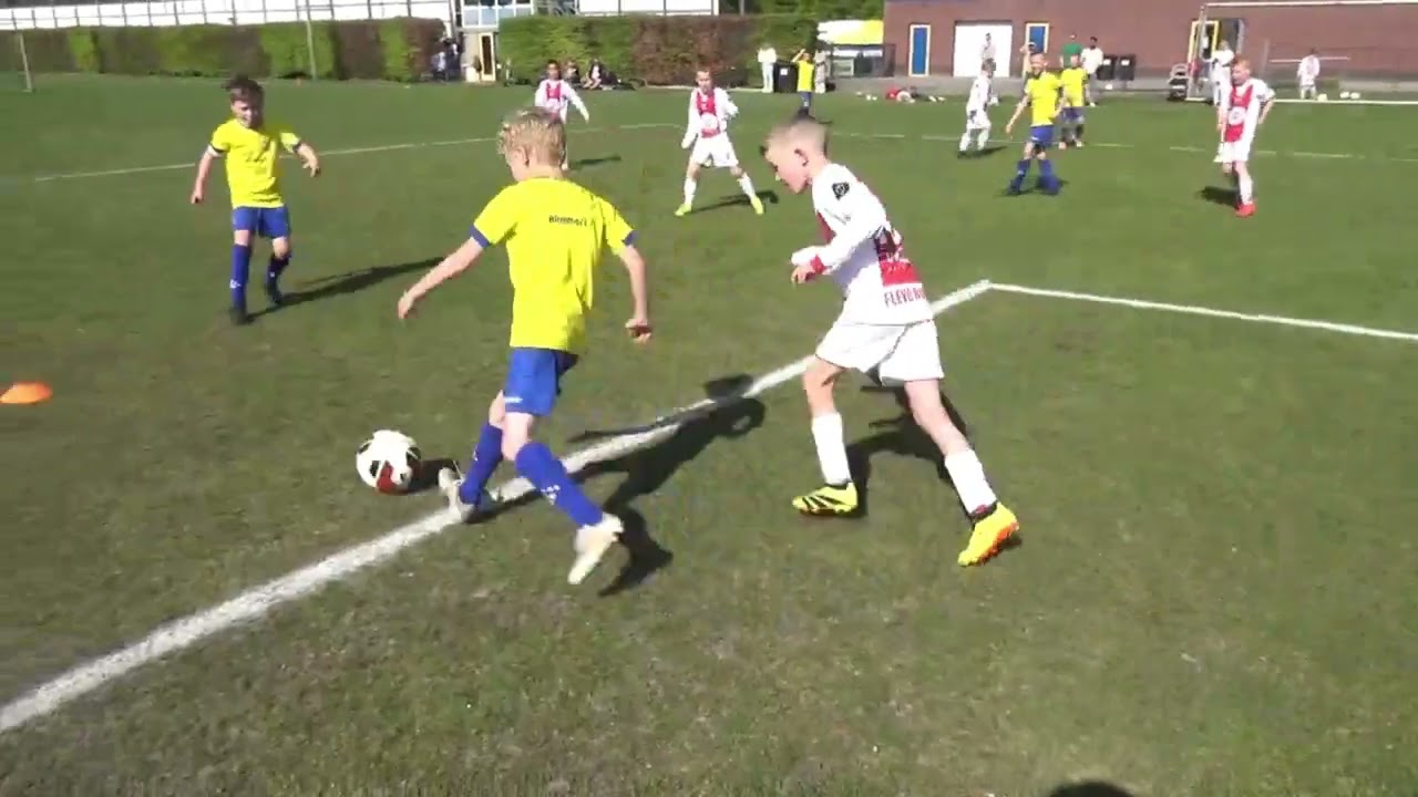 vv Staphorst JO9-2 - Flevo Boys JO9-3